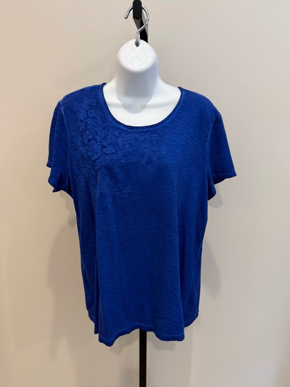 Chicos Royal Blue Short-Sleeve Embroidered Scoop Neck Top